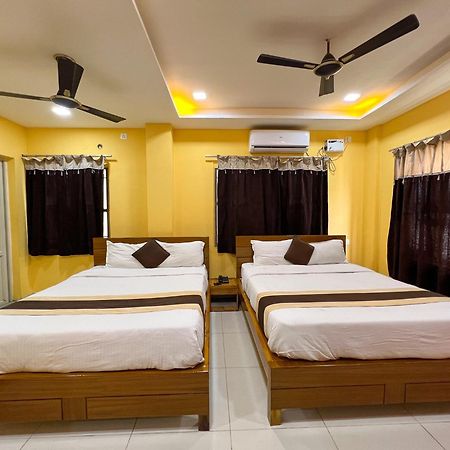 Le Hotel Host Tiruchirappalli 外观 照片