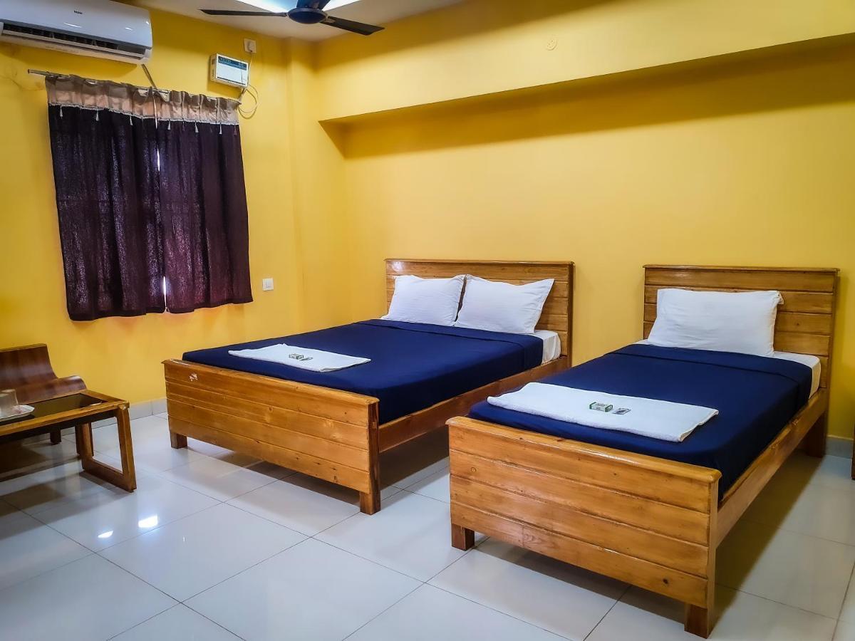 Le Hotel Host Tiruchirappalli 外观 照片